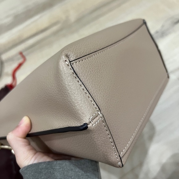 Coach purse - Picture 5 of 11